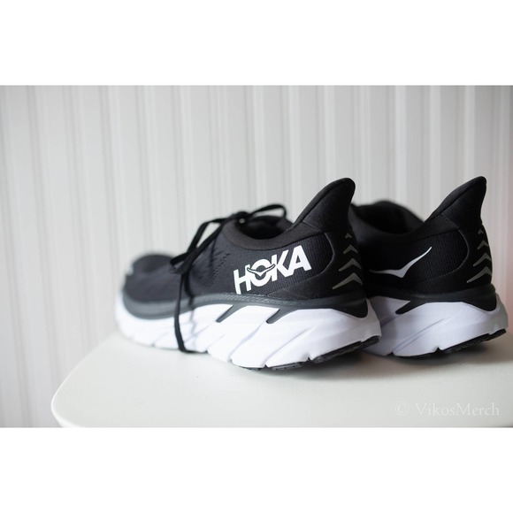 Hoka Clifton 8 Sneakers Size 10.5 Mens Black NEW - Picture 3 of 3